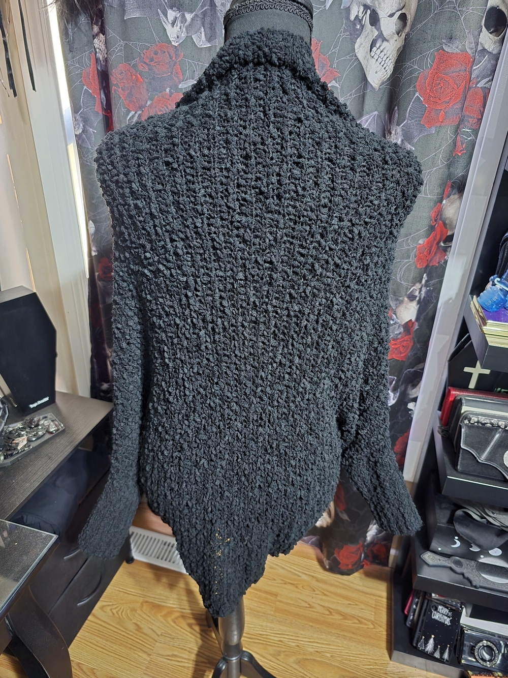 Black Open-Front Bouclé Knit Women's Sweater - Picture 4 of 4